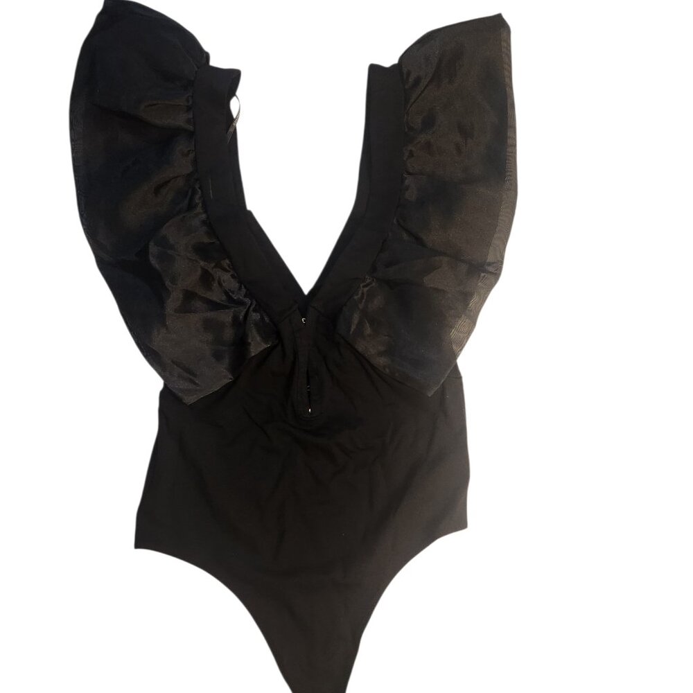 Forever 21 Bodysuit Size L Black Ruffled Butterfly Sleeve V Neckline